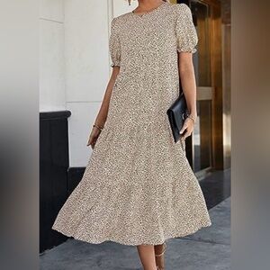 Tan tiered Maxi Sundress with Puff Sleeves. Excellent condition. Women’s Large